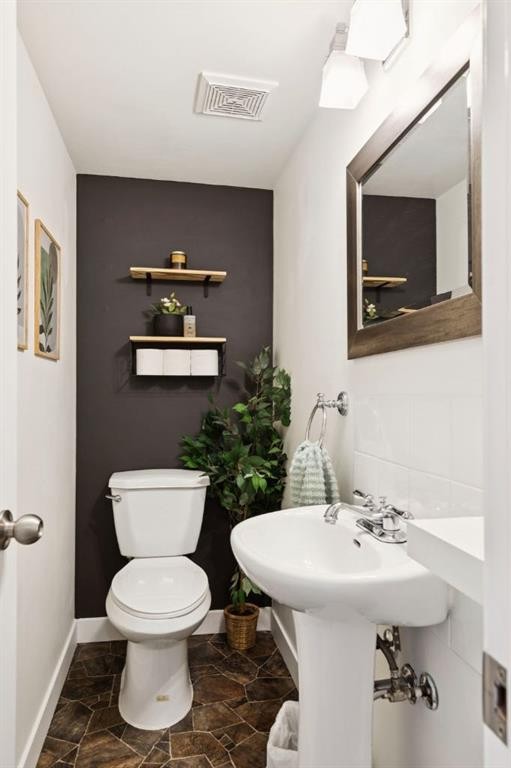 18-11240 6 Street Sw, Calgary, AB - Indoor Photo Showing Bathroom
