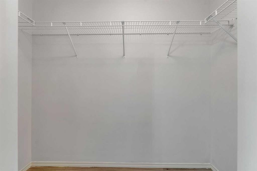 312 Saddlebrook Point Ne, Calgary, AB - Indoor With Storage