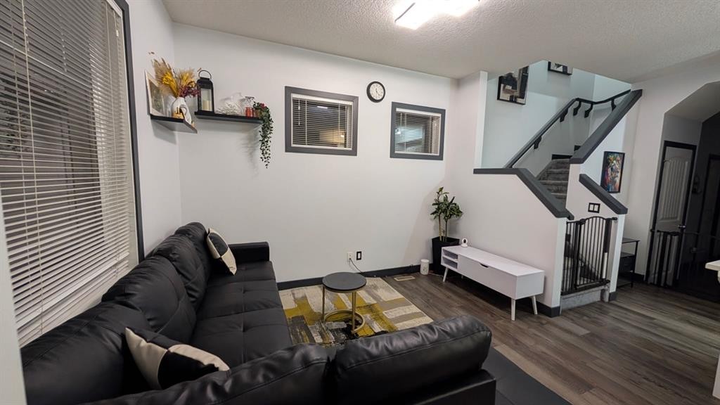 27 Sage Hill Common Nw, Calgary, AB