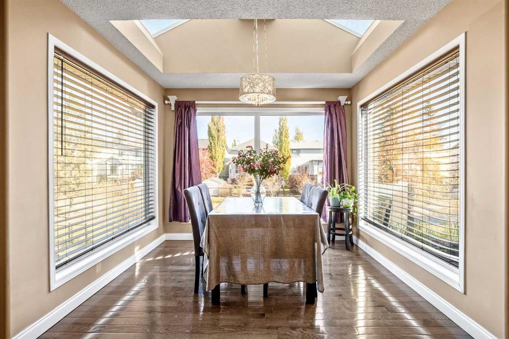 123 Cranwell Close Se, Calgary, AB