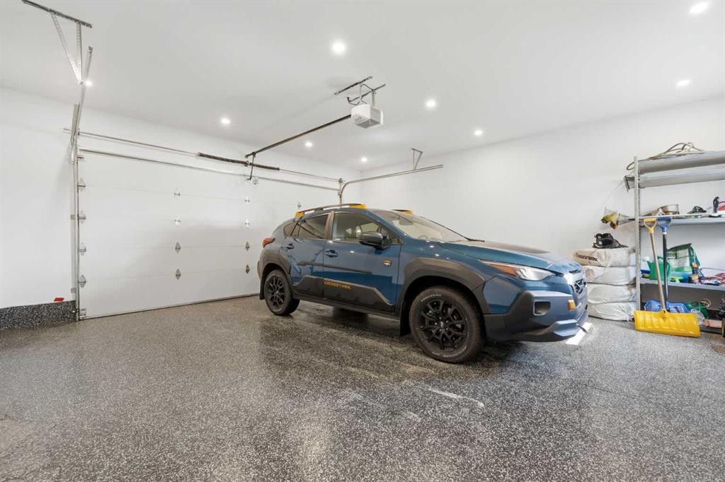 2 Birch Glen, Okotoks, AB