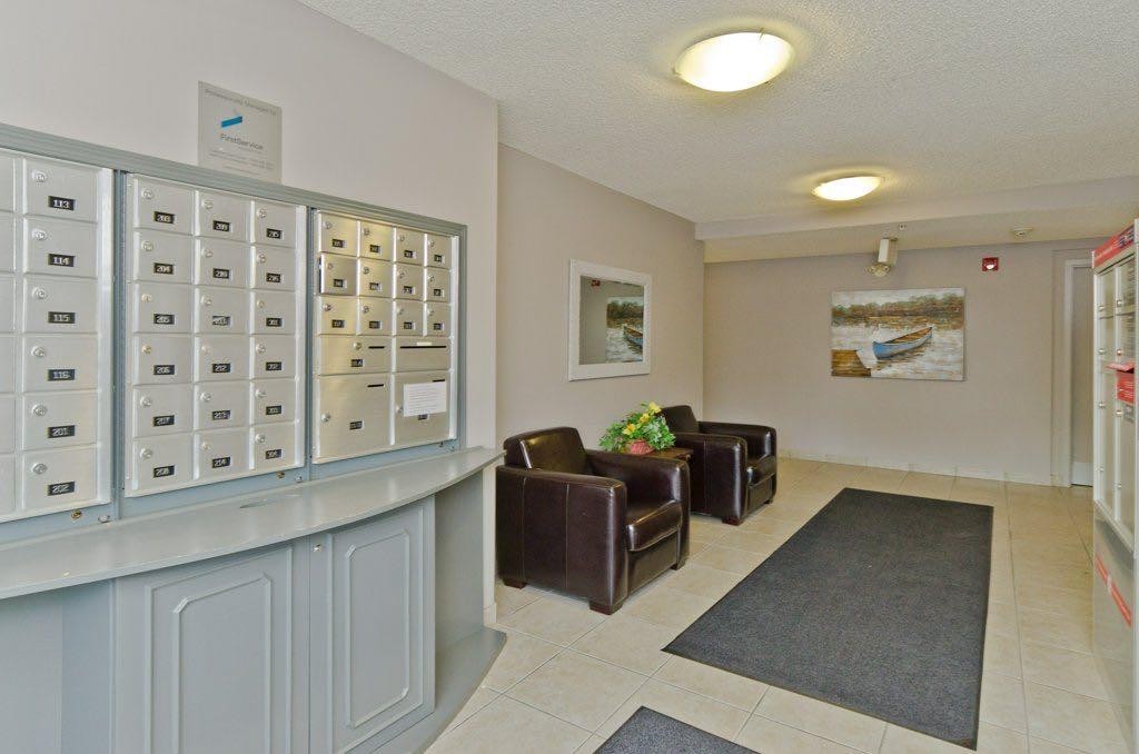 201-390 Marina Drive, Chestermere, AB