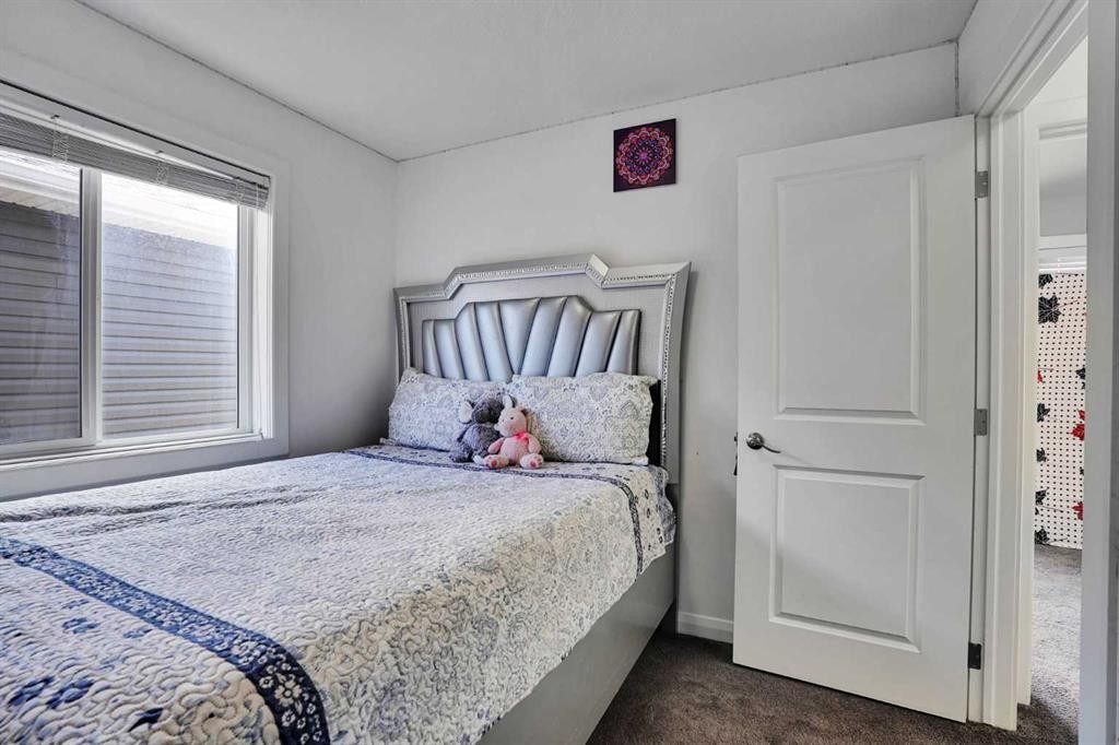 158 Redstone Common Ne, Calgary, AB