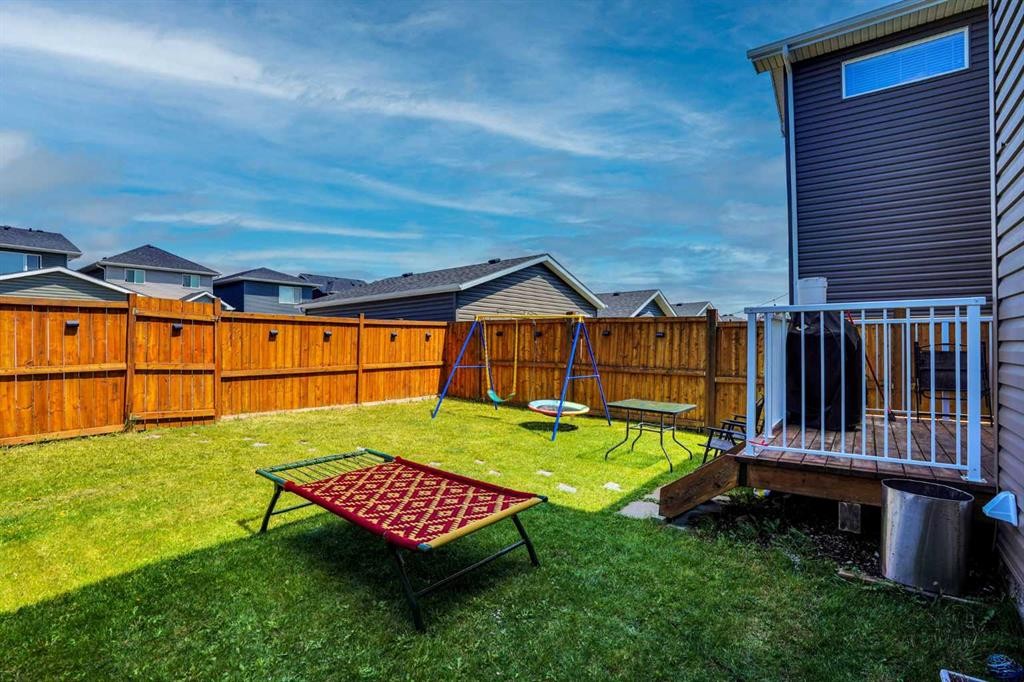 158 Redstone Common Ne, Calgary, AB