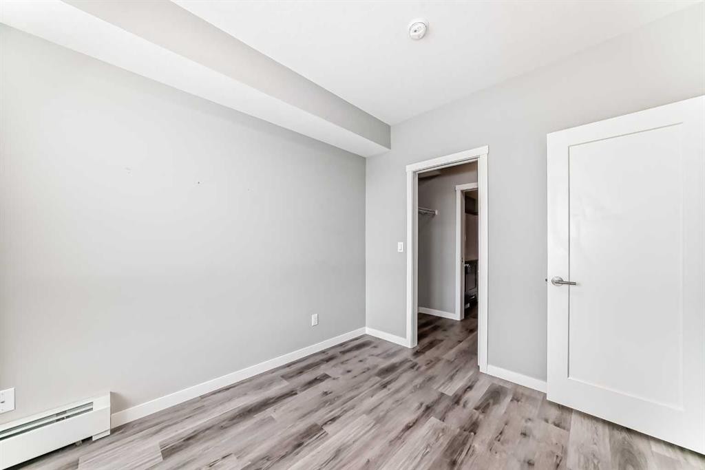 403-200 Shawnee Square Sw, Calgary, AB