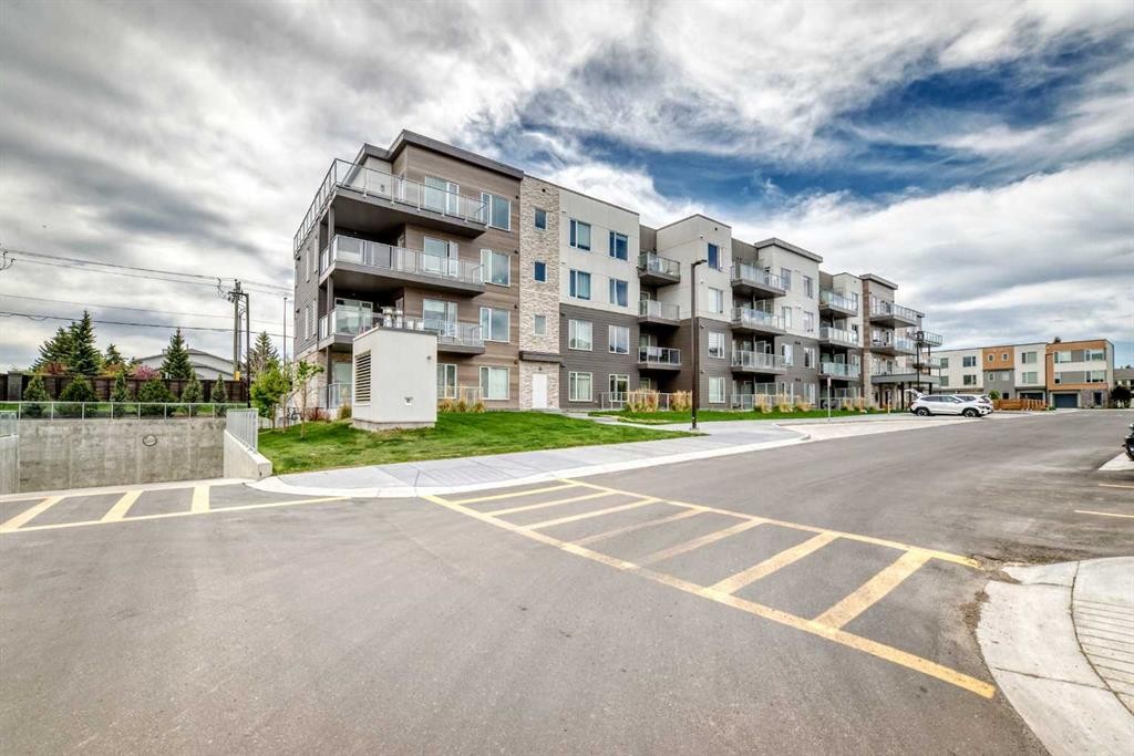 403-200 Shawnee Square Sw, Calgary, AB