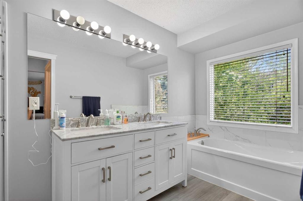 60 Scandia Hill Nw, Calgary, AB
