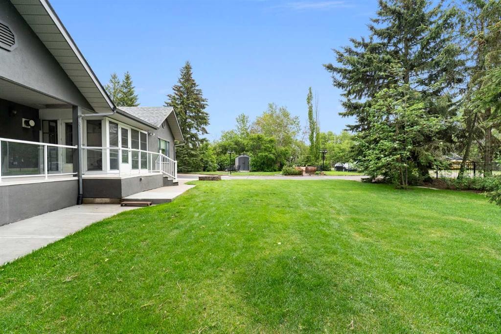 202-36214 Range Road 250, Rural Red Deer County, AB - Outdoor