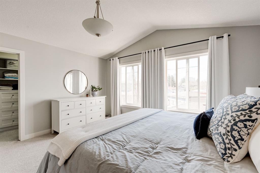 3529 3 Avenue Sw, Calgary, AB