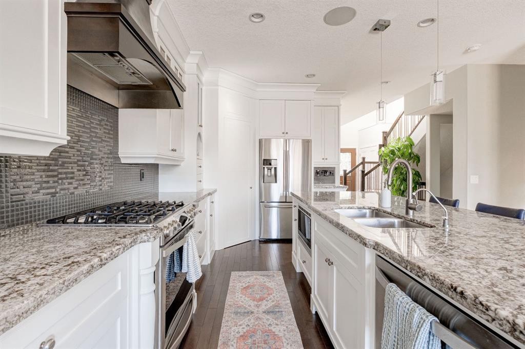 3529 3 Avenue Sw, Calgary, AB