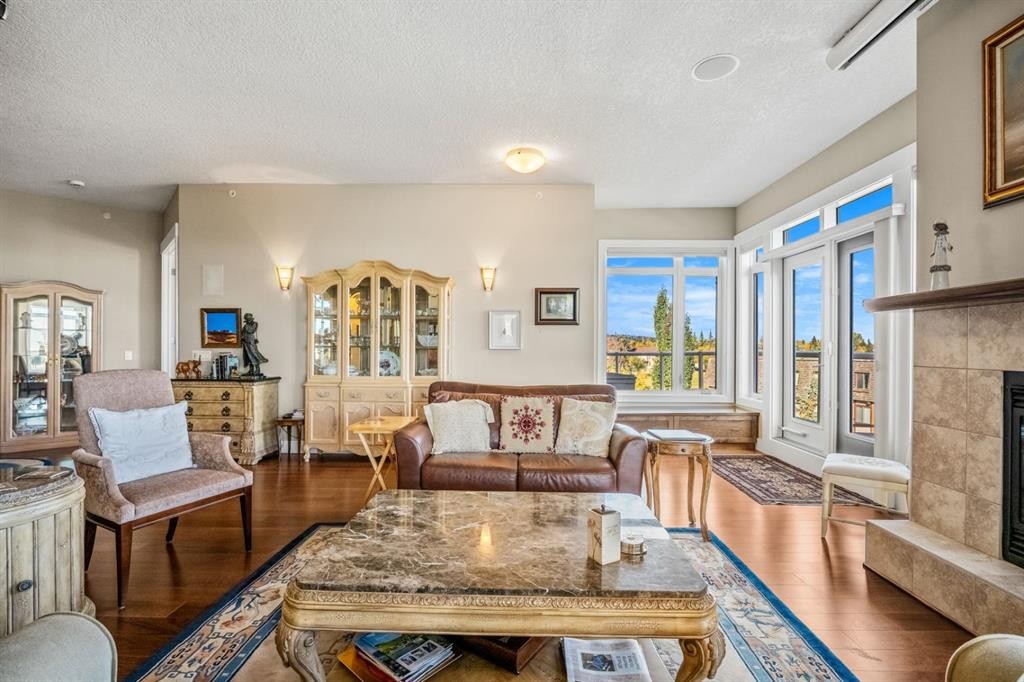 404-4 Hemlock Crescent Sw, Calgary, AB
