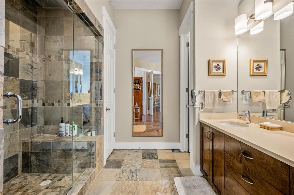 404-4 Hemlock Crescent Sw, Calgary, AB