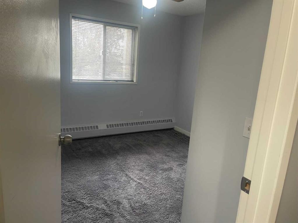 203-21 Dover Point Se, Calgary, AB