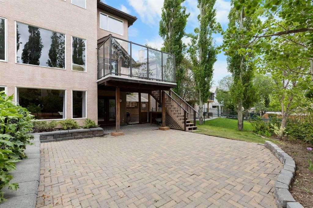 410 Royal Crest Bay Nw, Calgary, AB - Outdoor With Deck Patio Veranda