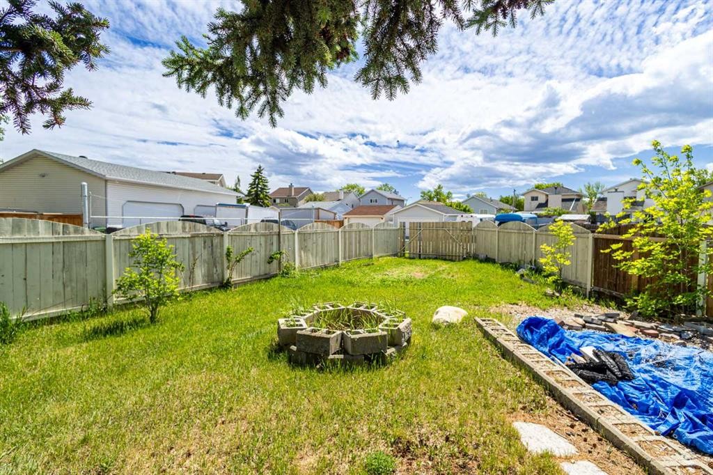 27 Erin Green Place Se, Calgary, AB