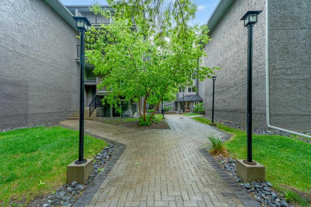 208-819 4A Street Ne, Calgary, AB