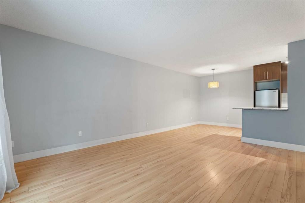 208-819 4A Street Ne, Calgary, AB
