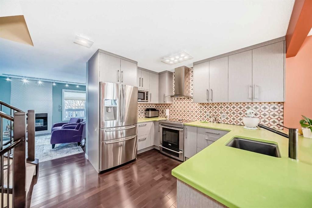 402 Citadel Heights Nw, Calgary, AB