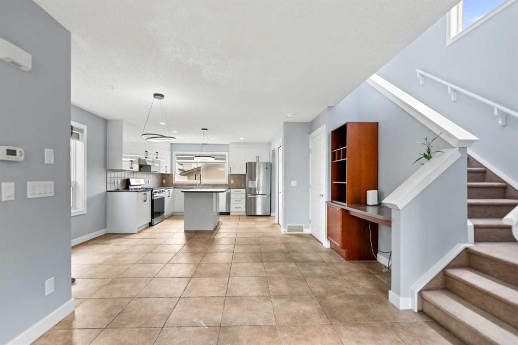 11 Saddlebrook Gardens Ne, Calgary, AB