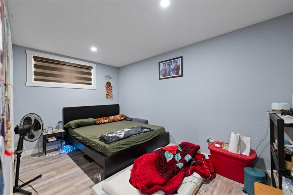 11 Saddlebrook Gardens Ne, Calgary, AB
