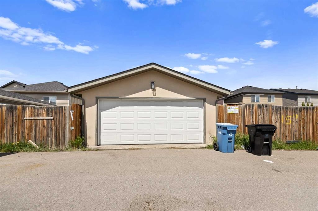 11 Saddlebrook Gardens Ne, Calgary, AB