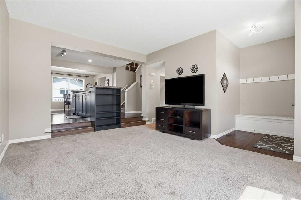 267 Skyview Springs Gardens Ne, Calgary, AB