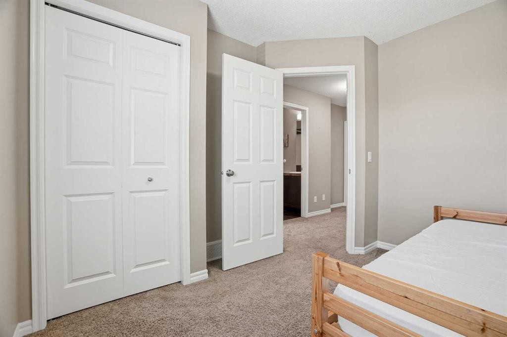 267 Skyview Springs Gardens Ne, Calgary, AB