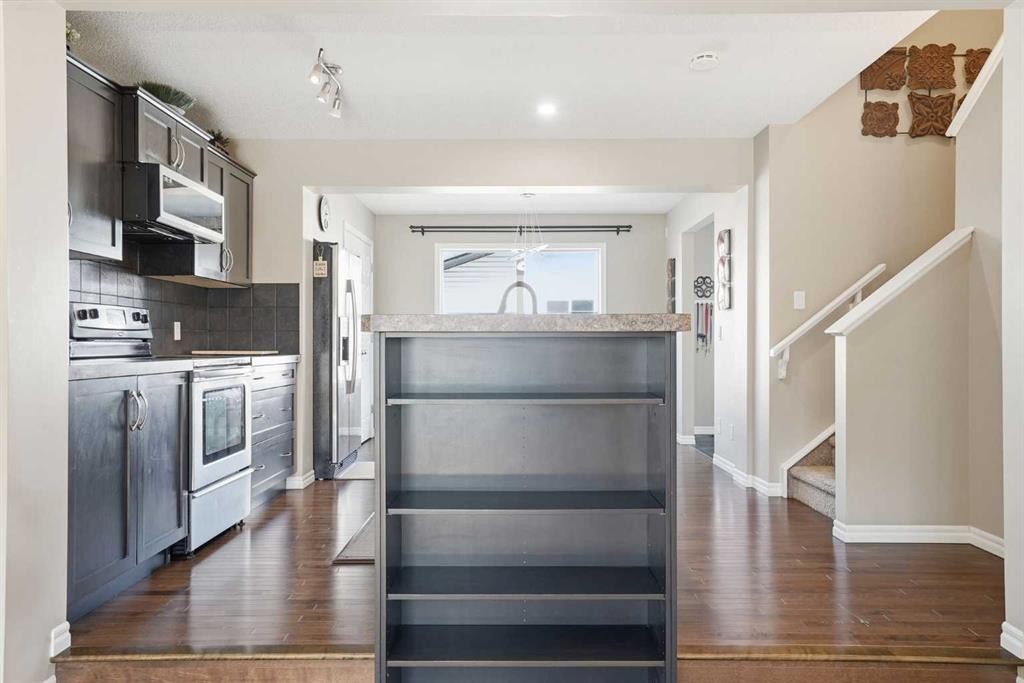 267 Skyview Springs Gardens Ne, Calgary, AB