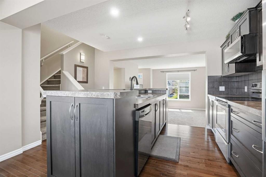267 Skyview Springs Gardens Ne, Calgary, AB