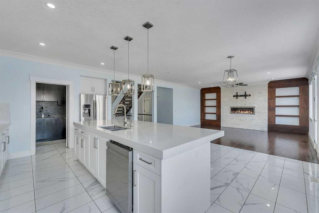 272 Aspenmere Way, Chestermere, AB