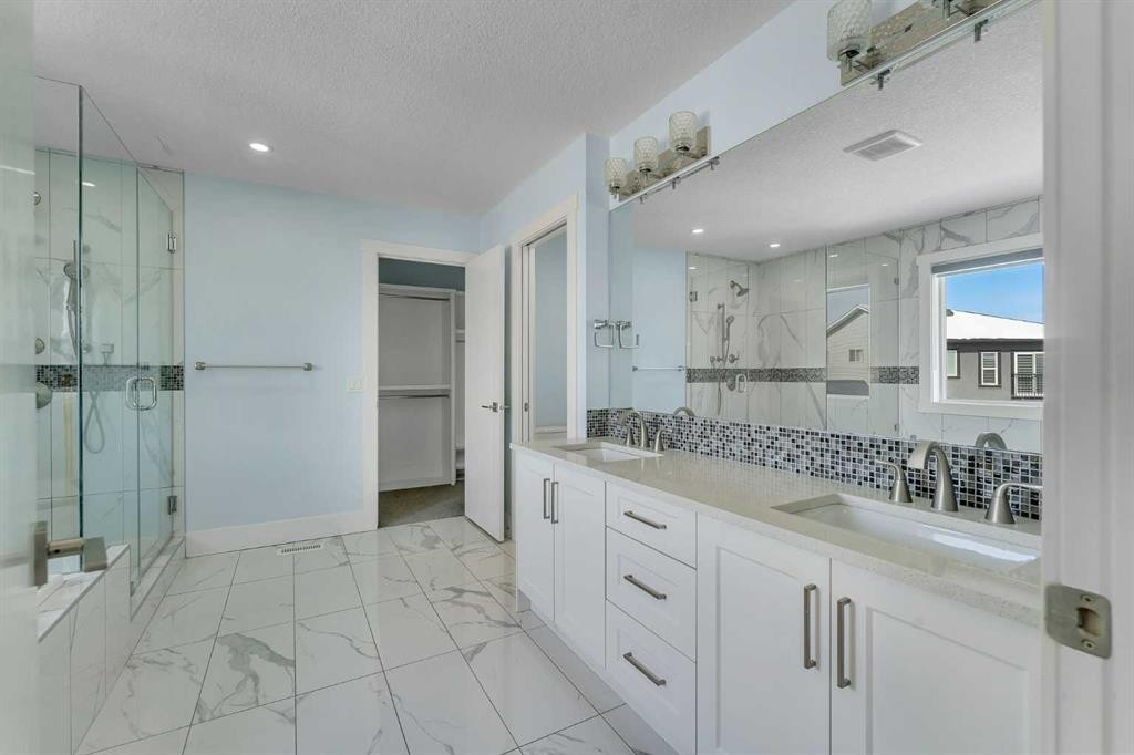 272 Aspenmere Way, Chestermere, AB