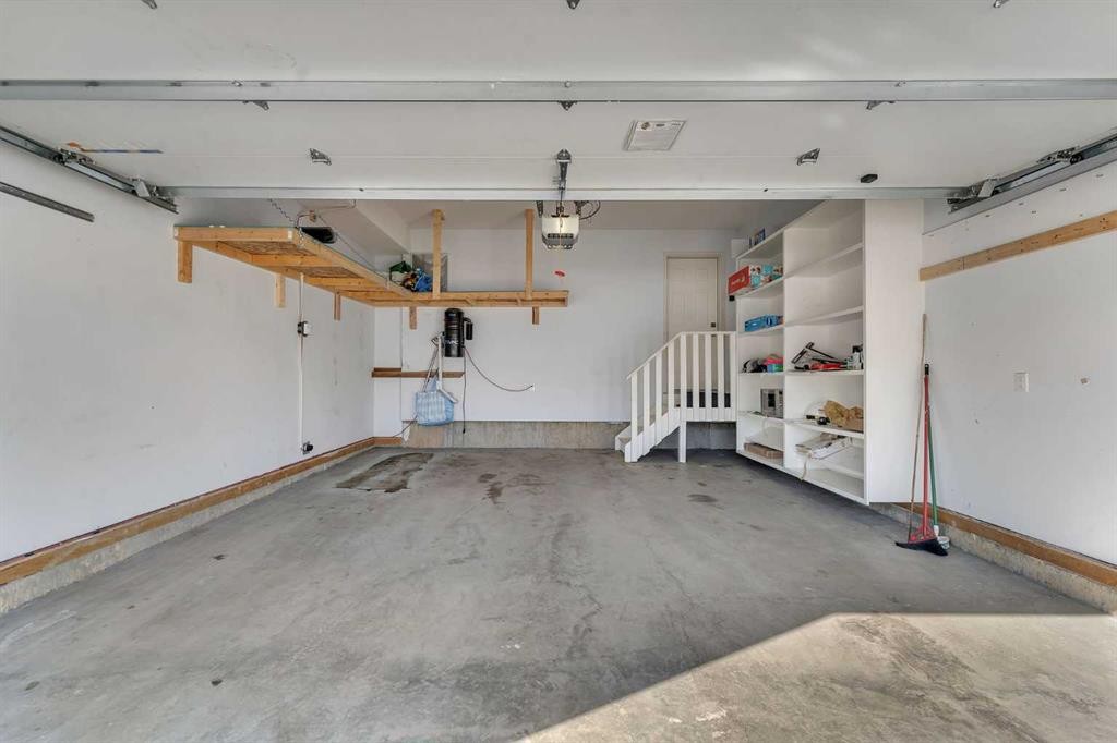 272 Aspenmere Way, Chestermere, AB