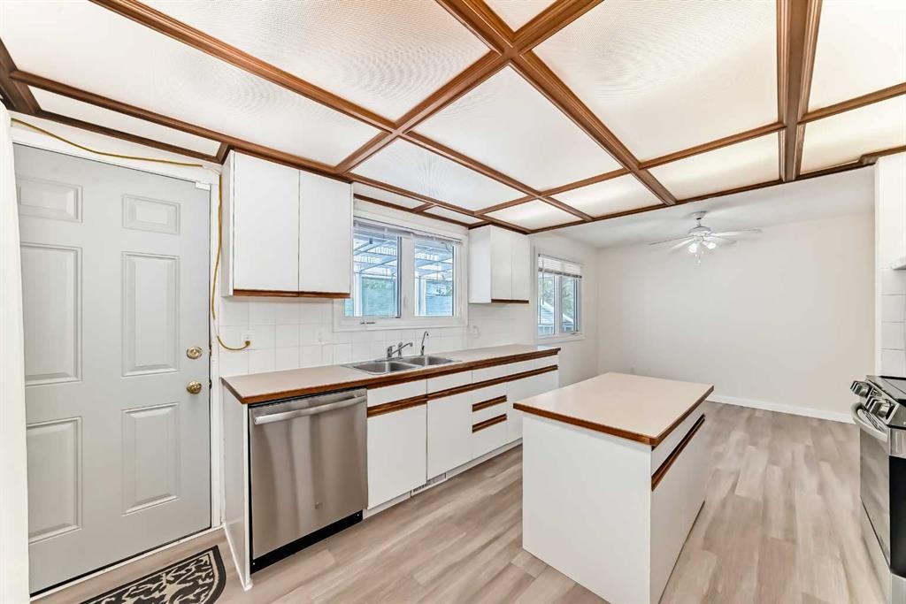 512 Hunterplain Hill Nw, Calgary, AB