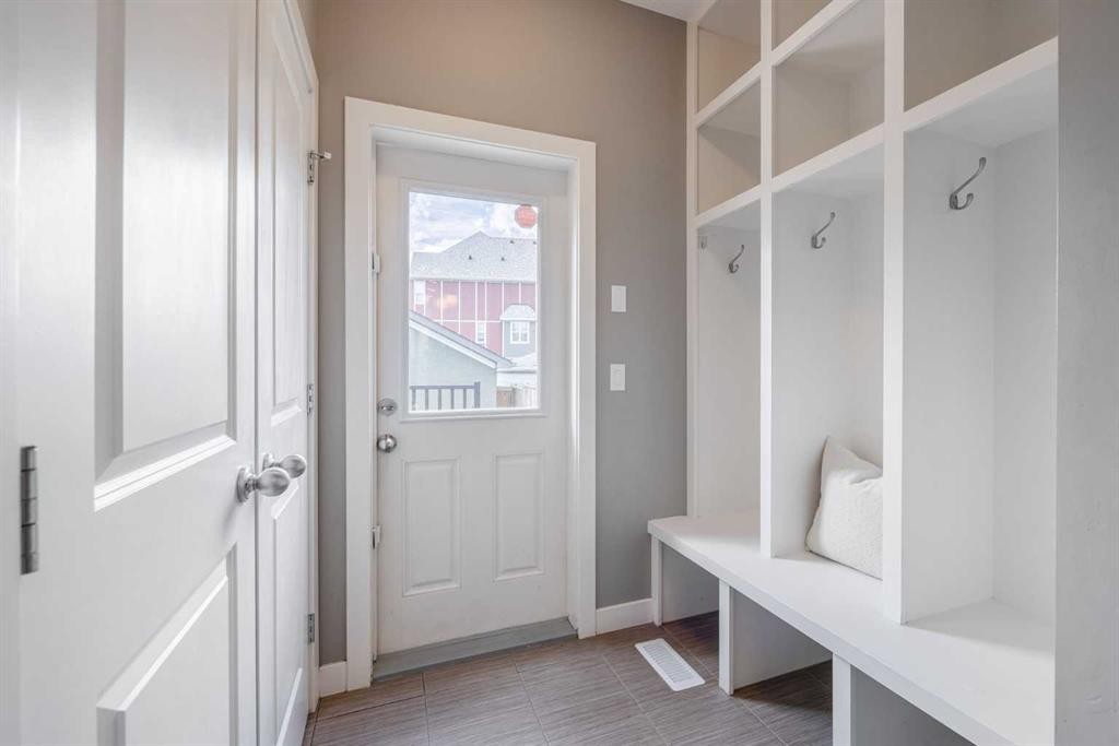 5 Marquis Common Se, Calgary, AB