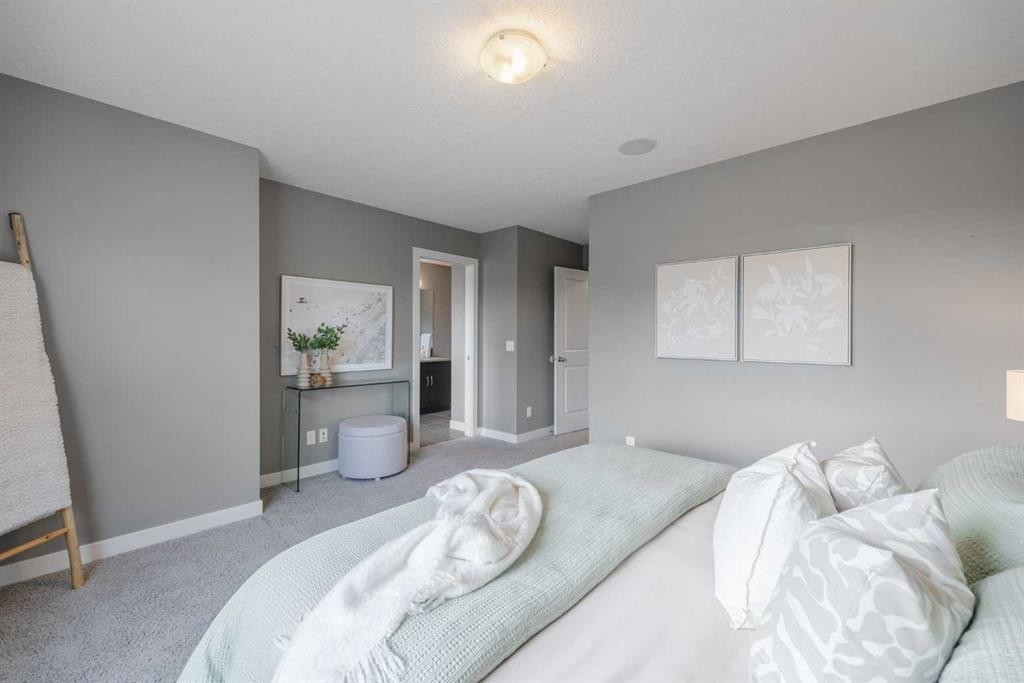 5 Marquis Common Se, Calgary, AB