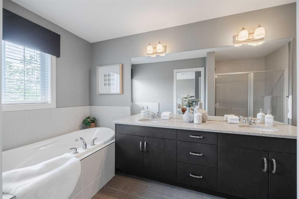 5 Marquis Common Se, Calgary, AB