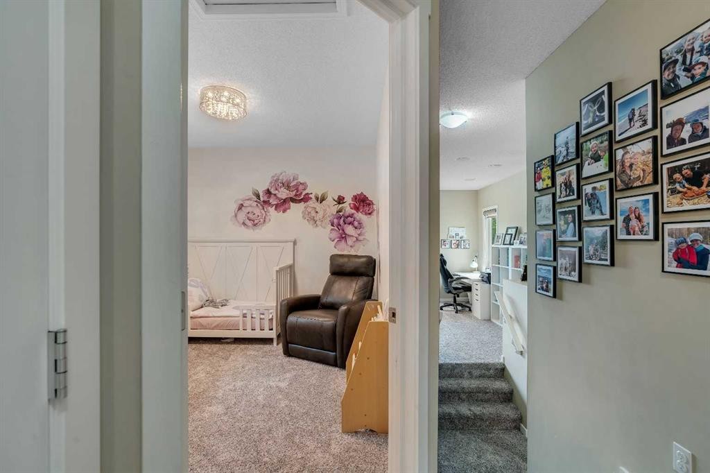 28 Cranwell Crescent Se, Calgary, AB