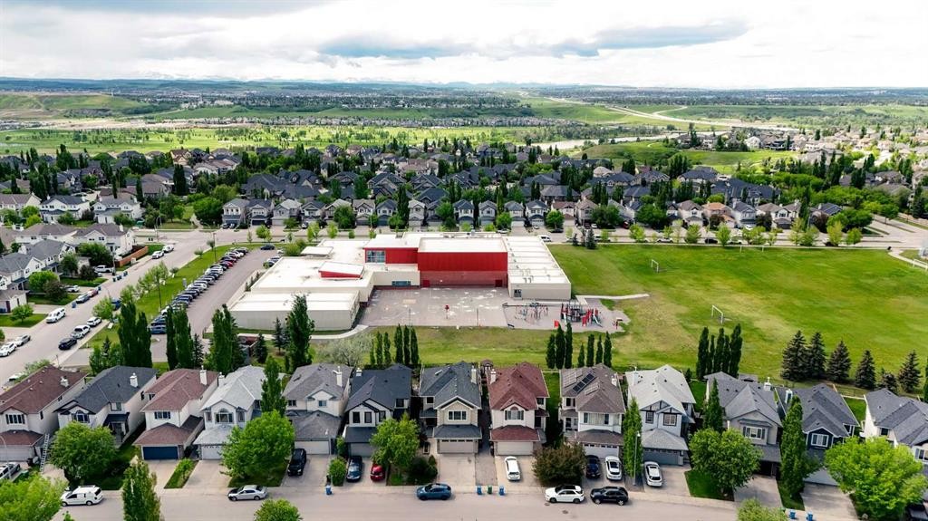 28 Cranwell Crescent Se, Calgary, AB