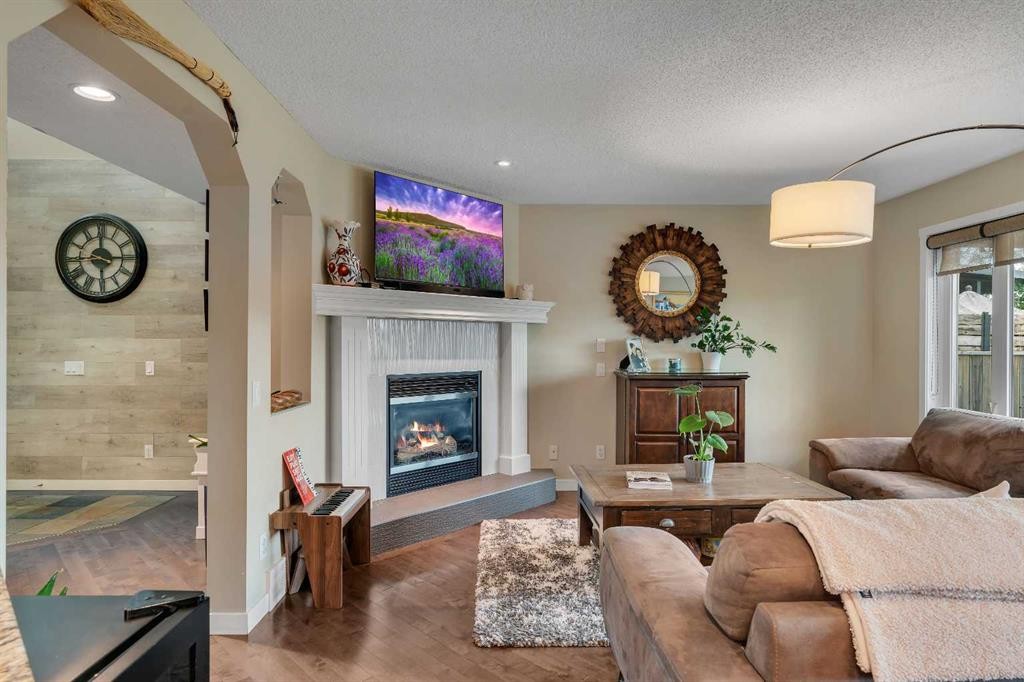 28 Cranwell Crescent Se, Calgary, AB