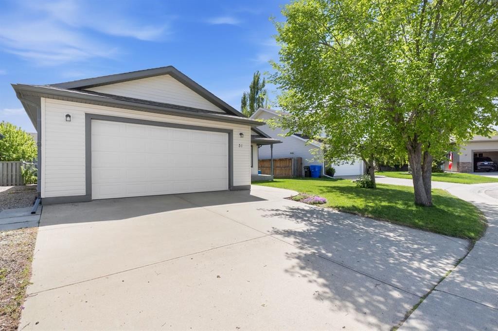 31 Sierra Road, Olds, AB