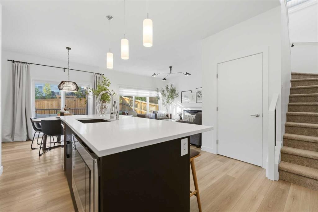 92 Heritage Hill, Cochrane, AB - Indoor