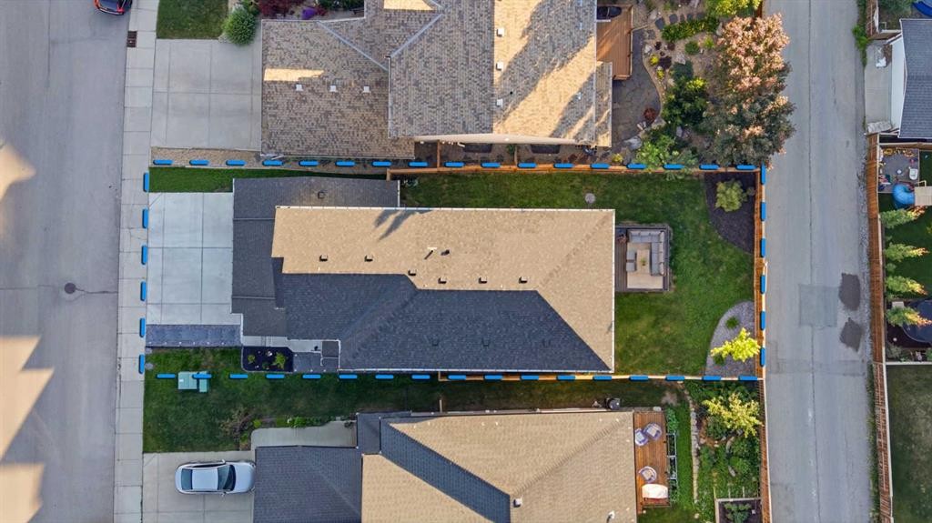 92 Heritage Hill, Cochrane, AB - Outdoor