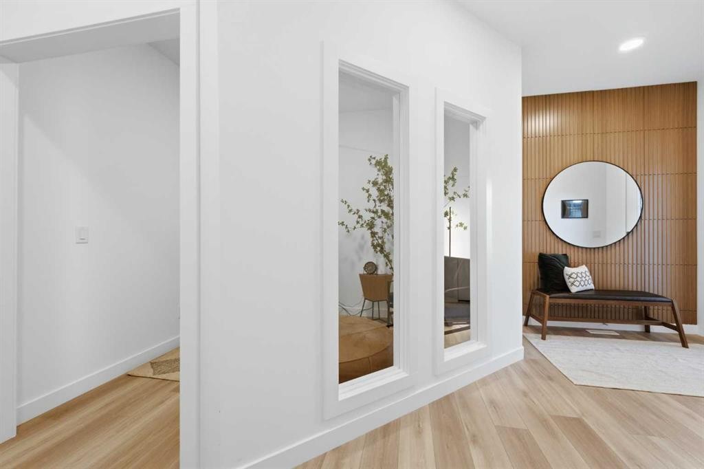 92 Heritage Hill, Cochrane, AB - Indoor Photo Showing Other Room