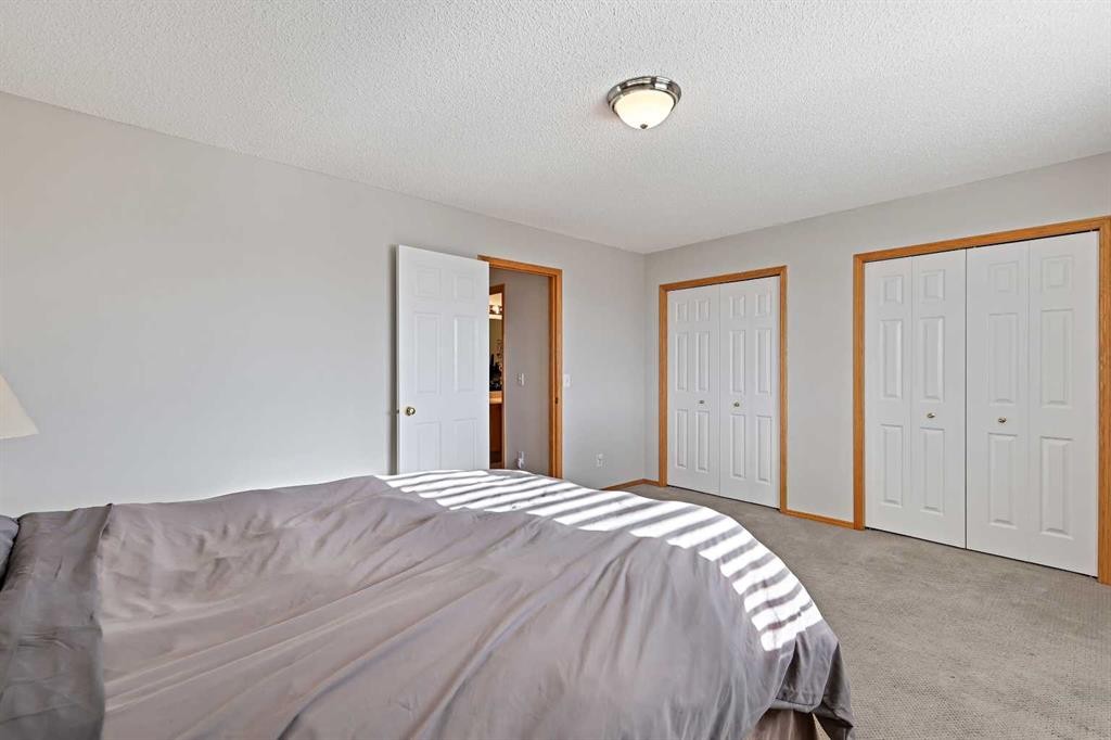 258 Rocky Ridge Court Nw, Calgary, AB