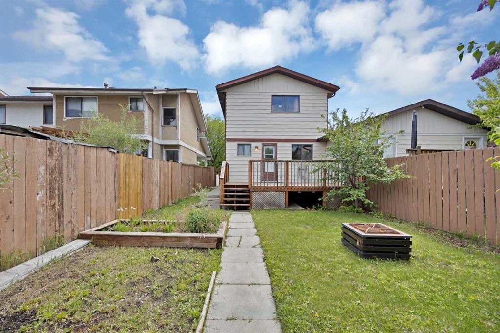 56 Templeridge Crescent Ne, Calgary, AB