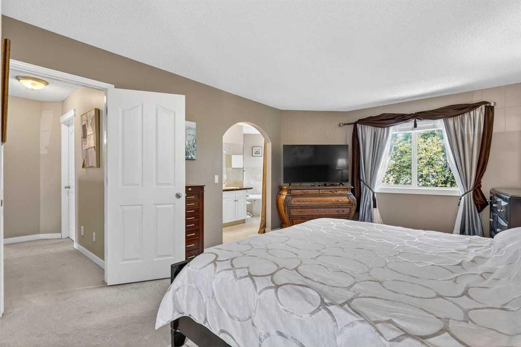 121 Harvest Park Way Ne, Calgary, AB