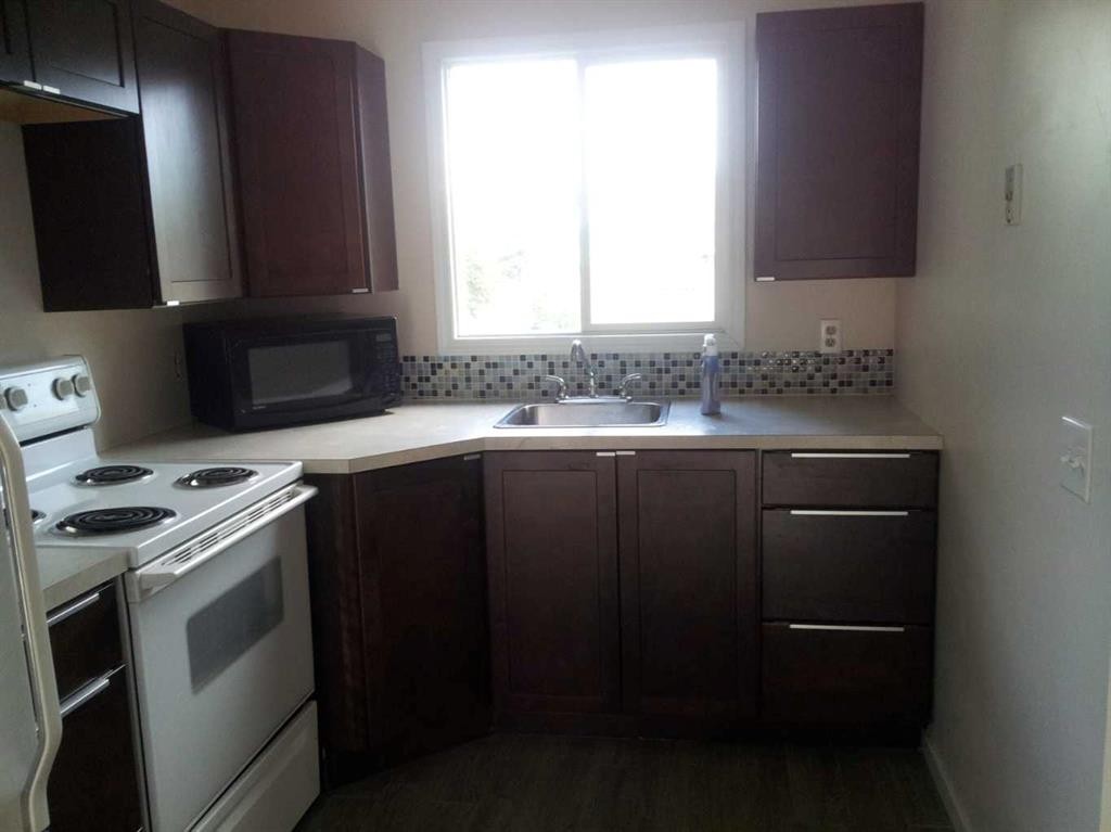 3256 Doverville Crescent Se, Calgary, AB