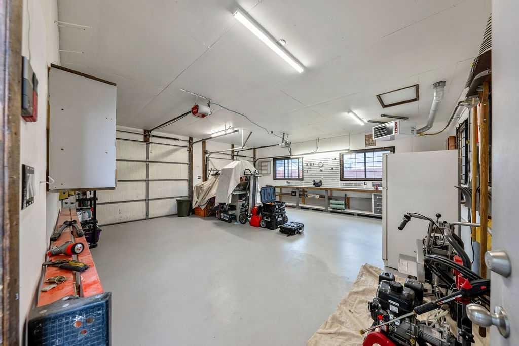 323 84 Avenue Se, Calgary, AB