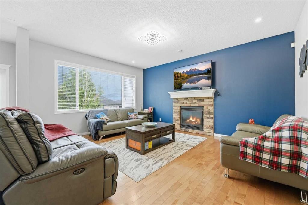 172 Sherwood Mews Nw, Calgary, AB