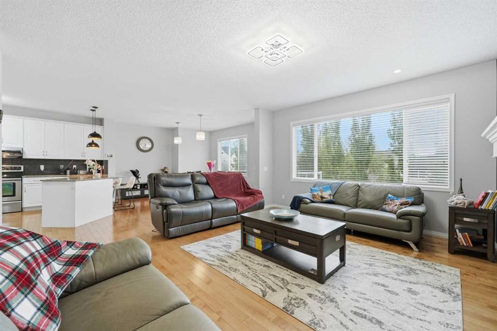 172 Sherwood Mews Nw, Calgary, AB